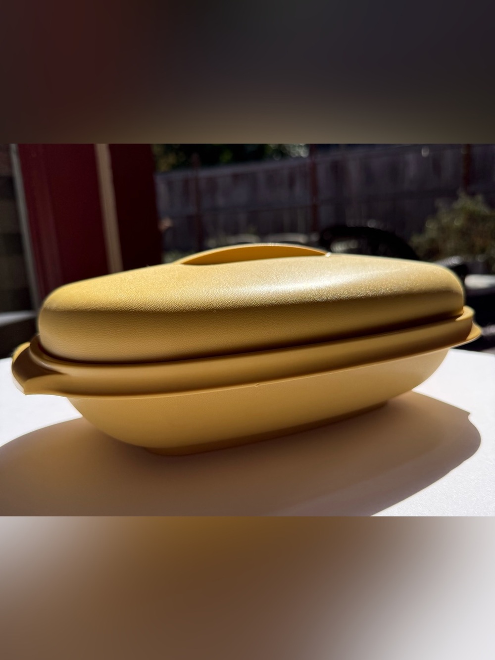 Vintage TUPPERWARE 6 Cup 1.4L Harvest Gold Oval Steamer with Lid